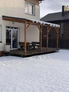 Pilaites svetingi namai