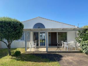 Maisons de vacances Maison Saint-Hilaire-de-Riez, 3 pieces, 4 personnes - FR-1-428-148 : photos des chambres