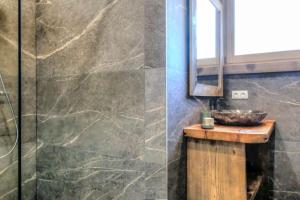 Appartements Chalet vue Mont Blanc avec jacuzzi exterieur : photos des chambres