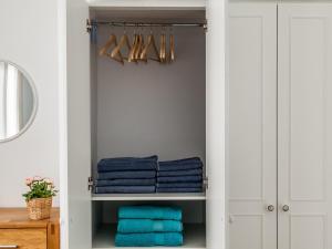 BLUE WATERS Apartment with heated pool