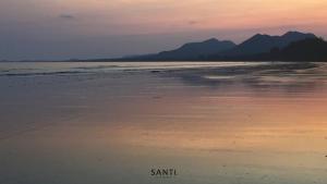SANTI beach retreat