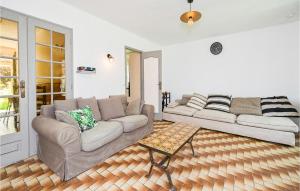 Gorgeous Home In Briare With Sauna