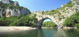 Maisons de vacances Maison & studio 14 pers avec piscine privee securisee : photos des chambres