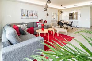 INF46P - Spacious holiday home in Estepona