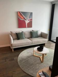 Luxury Casino Apartment in Broadbeach Island