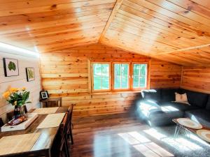 DOM LAS 2-natura, relaks, jacuzzi, akwen Jeziorsko