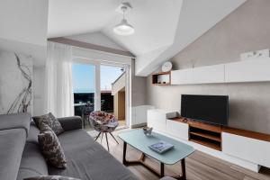 Brotis - Apartment with sea view