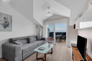 Brotis - Apartment with sea view