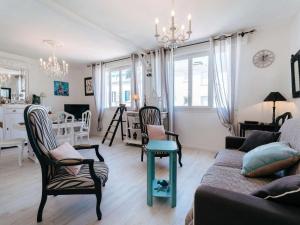 Apartment (4 Adults) room in Appartement Carnac 2 pièces 4 personnes - FR-1-477-41