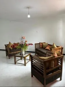 Kandy Holiday Home - كاندي