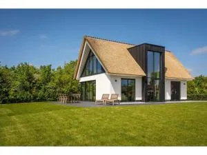 Pet-friendly villa with sauna - Oost