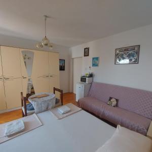 The best location in Makarska,free P, option bikes