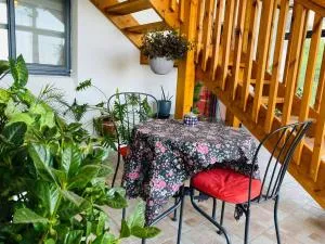 קומותיים ברמה - 奥塔尔