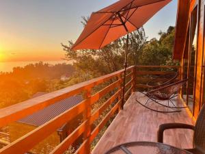 Beautiful Wooden house with seaside views