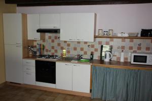 Appartements Cheerful 4 bedroom residential holiday let : photos des chambres