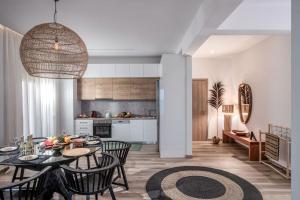 Khroma Luxury Suite 3- Beach front apartment - 4hvězdičkové hotely ve městě Hersonissos