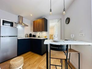 Appartements Le Moderne - Petit T2 centre : photos des chambres