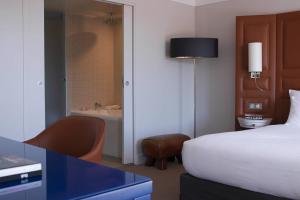 Hotels Renaissance Paris Hippodrome de St. Cloud Hotel : photos des chambres