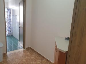 Jozi Kaiser Apartment 4