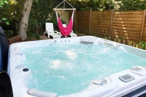 Maisons de vacances Maison avec jardin et jacuzzi proche Polytechnique : photos des chambres