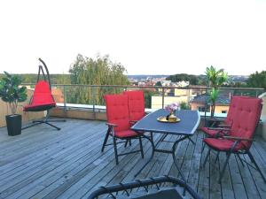 Luxury Penthouse with Large Terrace & Panoramic Old Town View