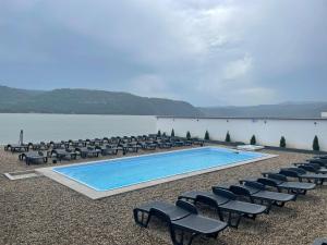 Pensiunea Nobless Eșelnița