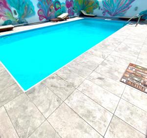 Exclusive Villa Larnaca - 8 plus sleeps - 2 min from BEACH - Big Private Pool