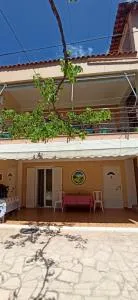 Villa family Bitri - Piqeras