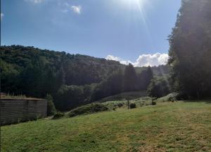 Chalet charmant à Saint-Sylvestre avec Terrasse et Jardin