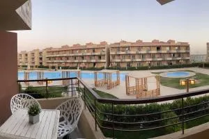 Sun Mirror Chalet El Sokhna - 埃兹扎法兰纳