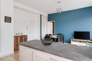 Appartements SUPERBE APPARTEMENT A UNE MINUTE A PIED DE LA GARE : photos des chambres