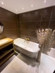 B&B / Chambres d'hotes Les Baroudeurs de Saint Jean : photos des chambres