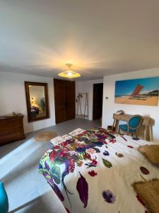 B&B / Chambres d'hotes Les Baroudeurs de Saint Jean : Chambre Quadruple