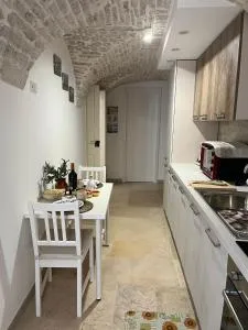 ACANTHUS - تيرليتسي