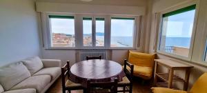 P012 - Porto Recanati, meraviglioso trilocale fronte mare