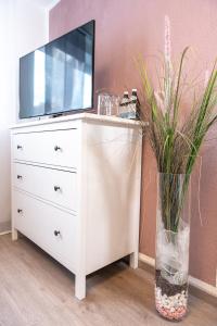 #2 Großes Zimmer mit Pool und Garten