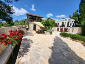 Villa Roko - Luxury Villa 60m from beach!