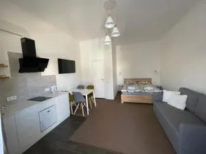 Gloria Apartments - Novyy Kropivnik