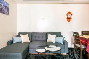 Layover Guest House Apartment & parking Rabat Agdal City Center