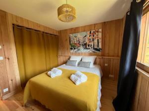 Villas Cabane Noa neuve- piscine chauffee : photos des chambres