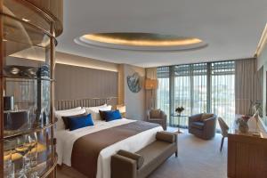 Deluxe King Room with Macka Park View room in The St. Regis Istanbul