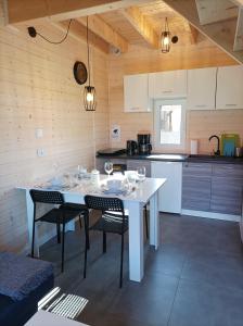 Apartamentowe domki nad morzem AURA2