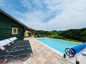 Holiday House Marin - Selno