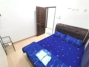 Batu Pahat Karaoke LawnView TvBox BBQ Villa Room 4 - Kampong Lapis Jiden