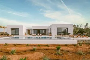 Lemon Hill Villa / Landmark Hosting - Zizánion