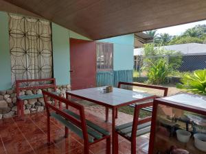 Lodging Adventure La Gamba