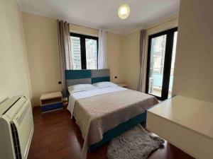 Double Room Central Apartment with balcony
