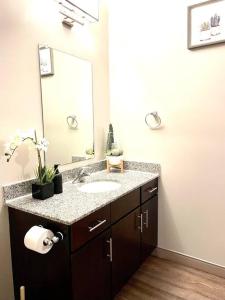 The KING Apt in Downtown Columbus