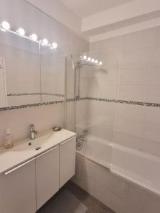 Appartements So Cosy Home Paris-Sceaux/Bourg-la-Reine. : photos des chambres