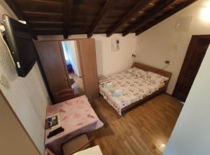 Apartments Vinetilia